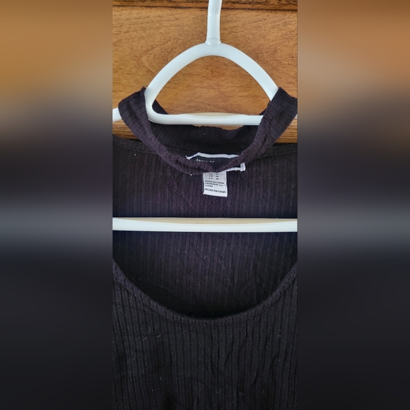 Womens size medium long sleeve - Picture 4 of 5